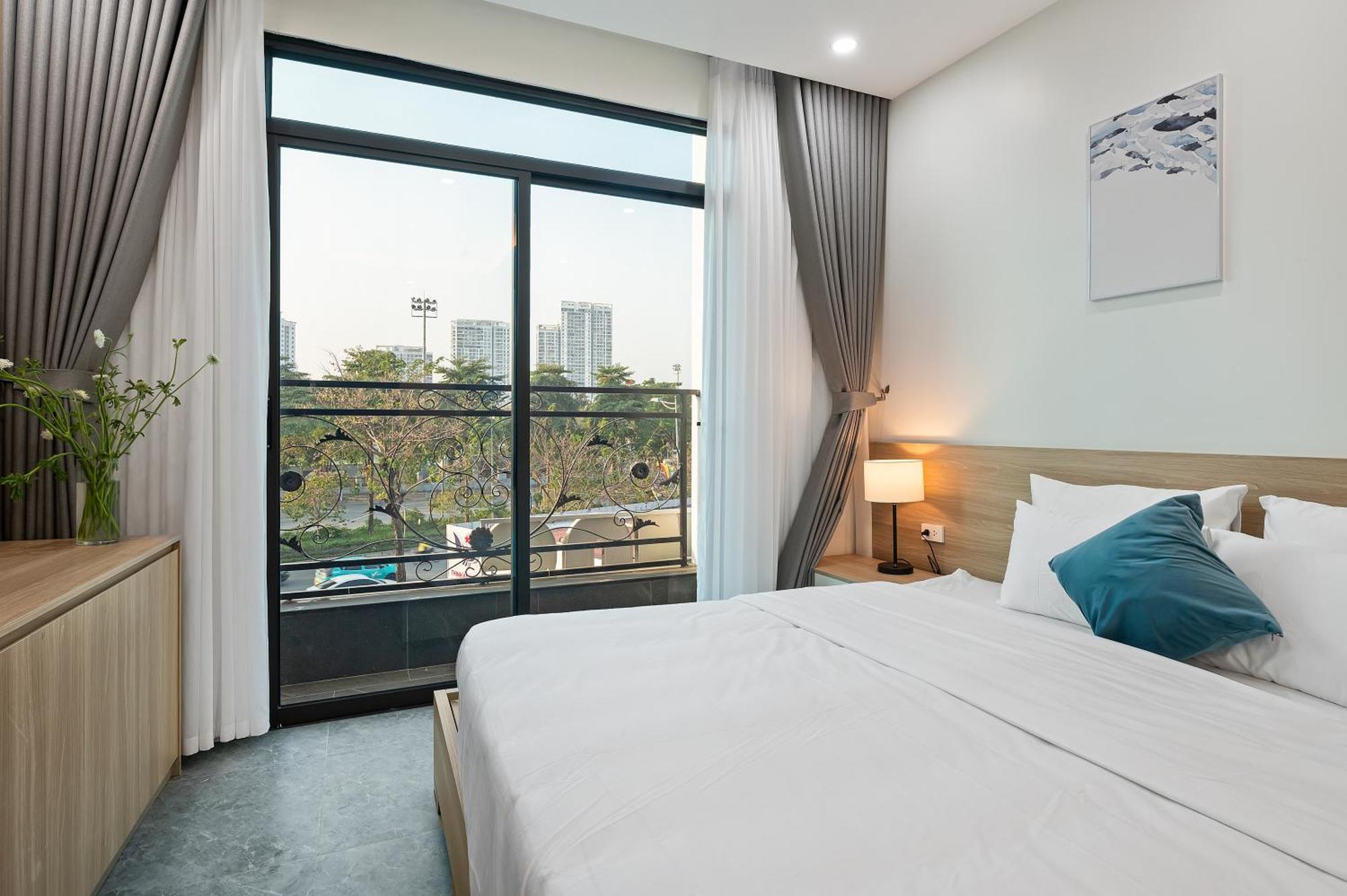 22Land Cosmos Hotel Hanoi Room photo